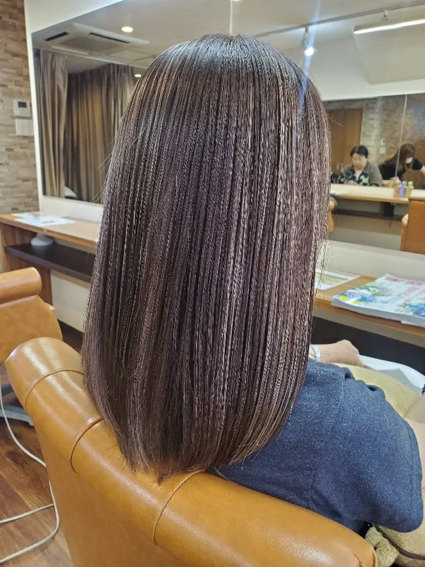 カラー セミロング ハイライトカラー ハイライト カット ヘアカラー トリートメント NOSH七隈 / 艶 髪質改善/ヘッドスパのヘアスタイル