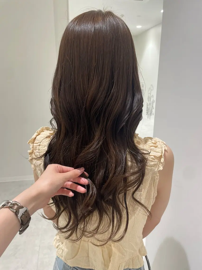 ロング カラー ブラウンカラー ヘアカラー トリートメント 🎟ブリーチなし/艶 /暖色🎀くるみのヘアスタイル