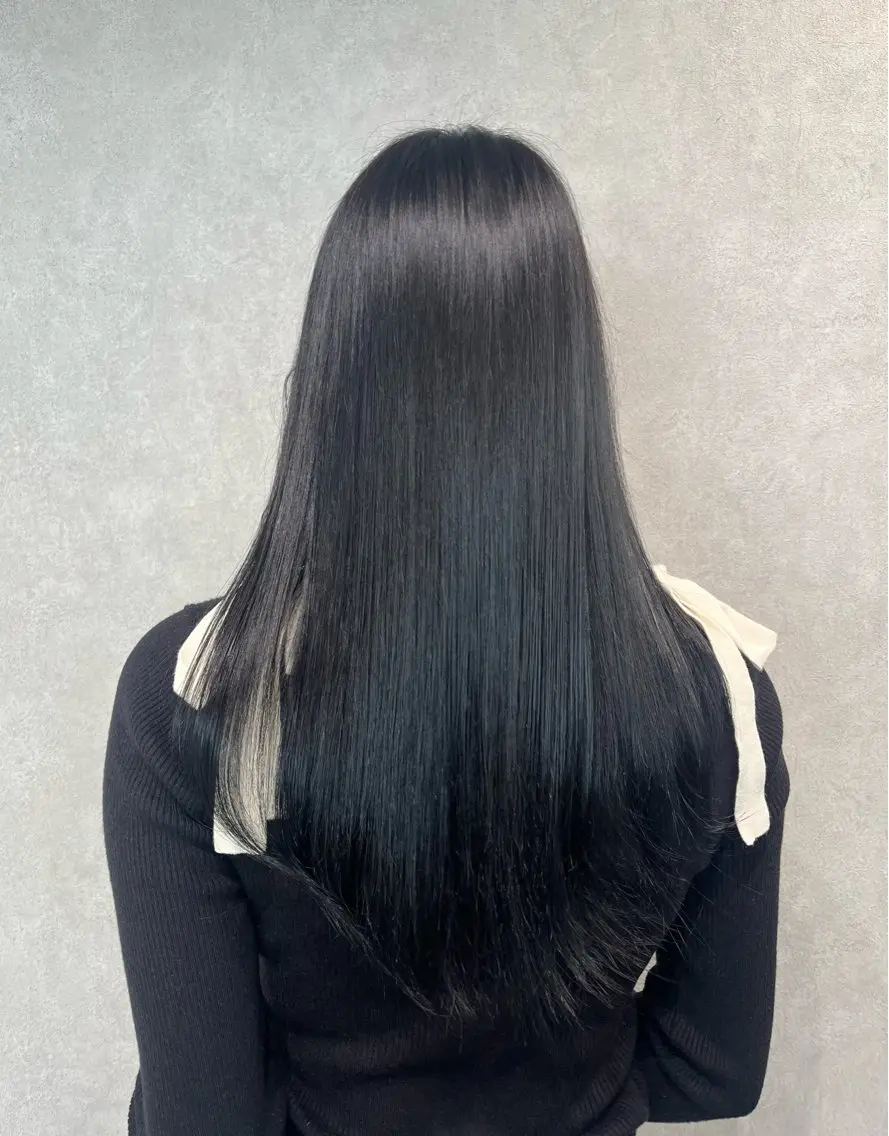 ロング カラー 黒髪 ブルーカラー ブルーブラック 透明感カラー ヘアカラー レイヤー/艶カラー/ KIHO🥥︎のヘアスタイル