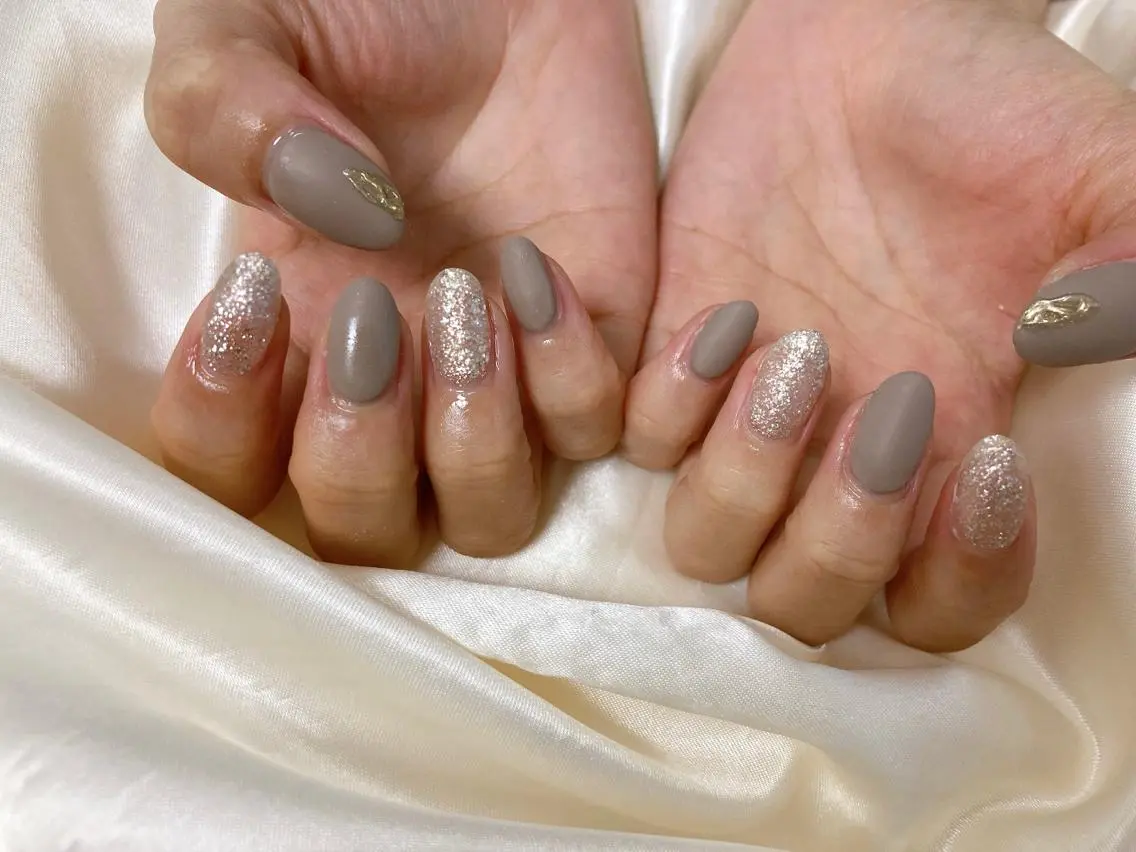 ネイル ハンドネイル mogunail &blowのネイルデザイン
