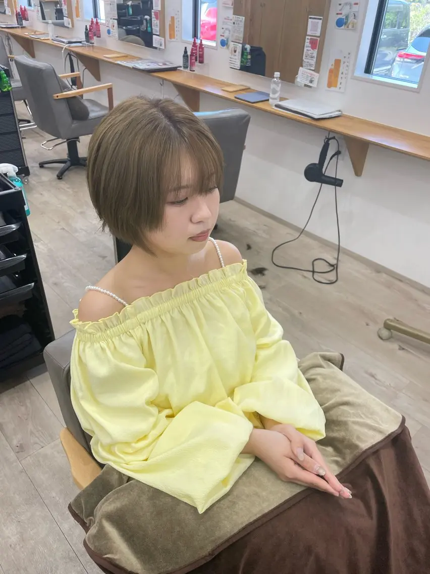 ショート カラー 縣空/LE-PLA BEAU Anteのヘアスタイル