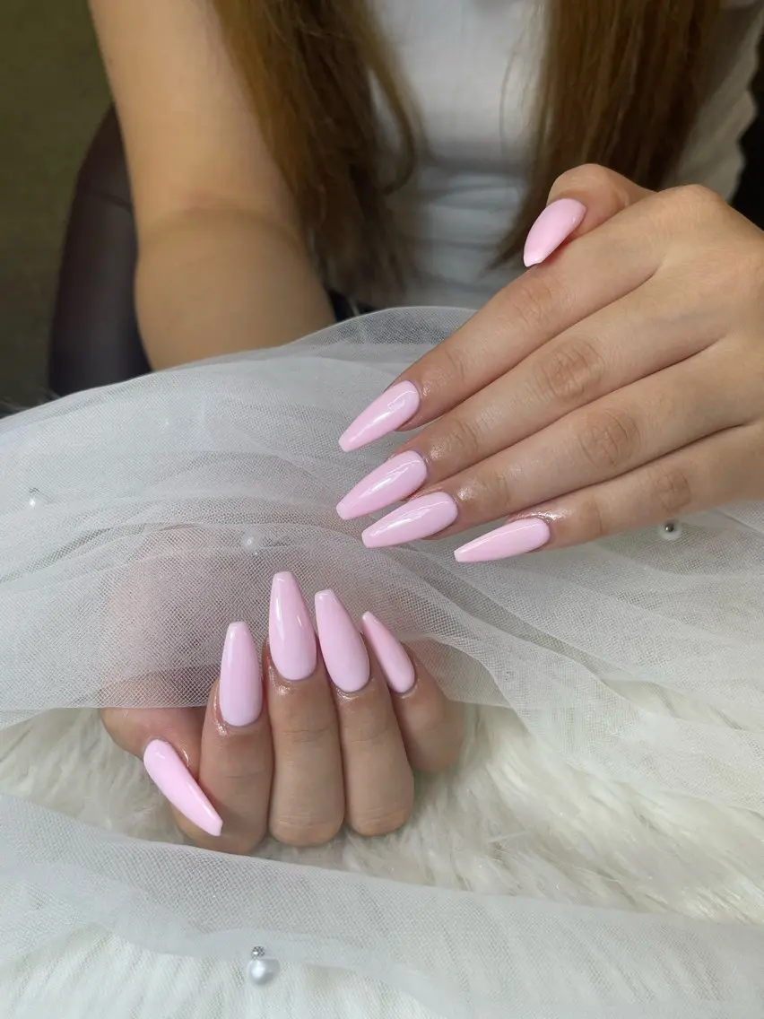 ネイル ハンドネイル NiJi Nailsのネイルデザイン