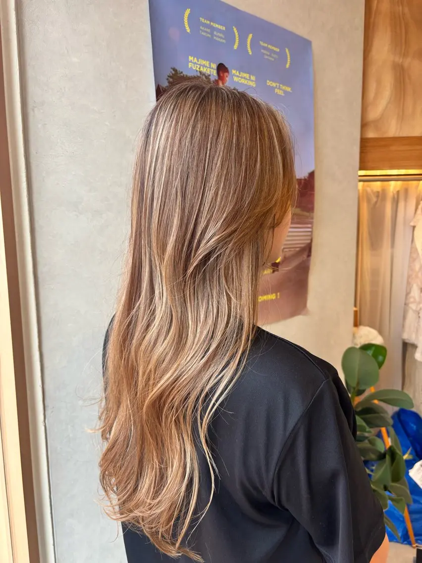 セミロング カラー カット ヘアカラー トリートメント manami / muku.のヘアスタイル