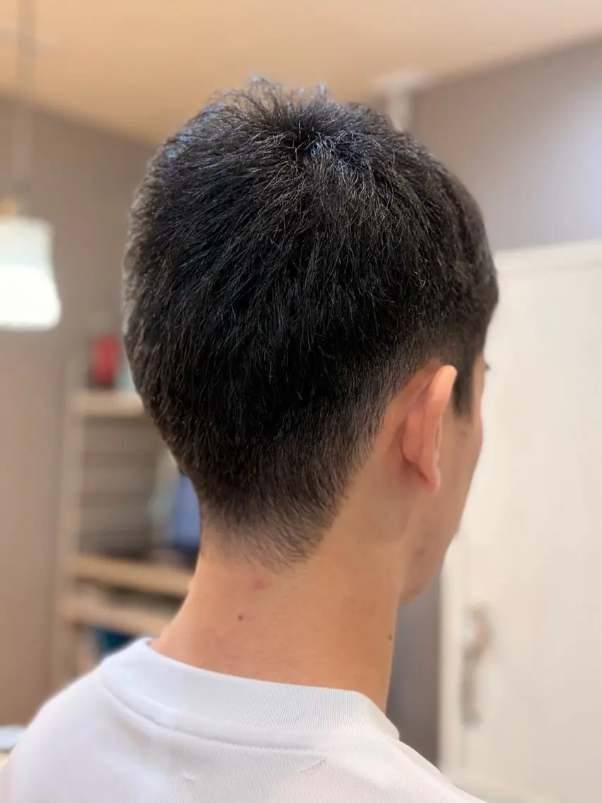 メンズ カット レイヤー/透けカラー ✨KANAのヘアスタイル