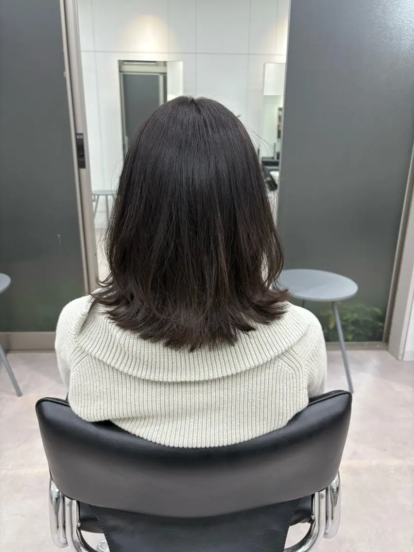 ミディアム カット 草場 遼子のヘアスタイル