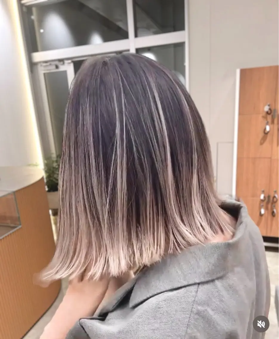 ショート カラー バレイヤージュ レイヤーカット カット ヘアカラー トリートメント ケア剤オタク×海外 ヘア長谷川裕起のヘアスタイル