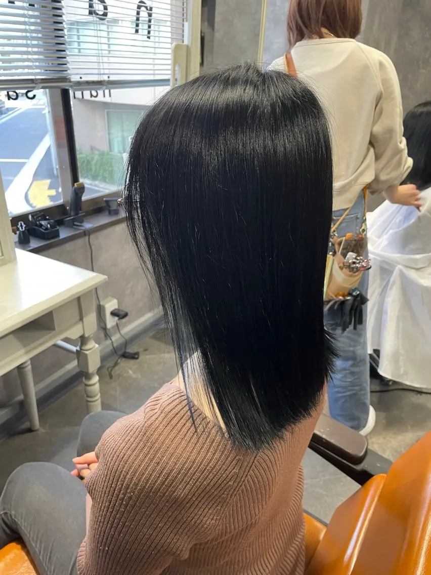 ミディアム 高橋 くるみのヘアスタイル