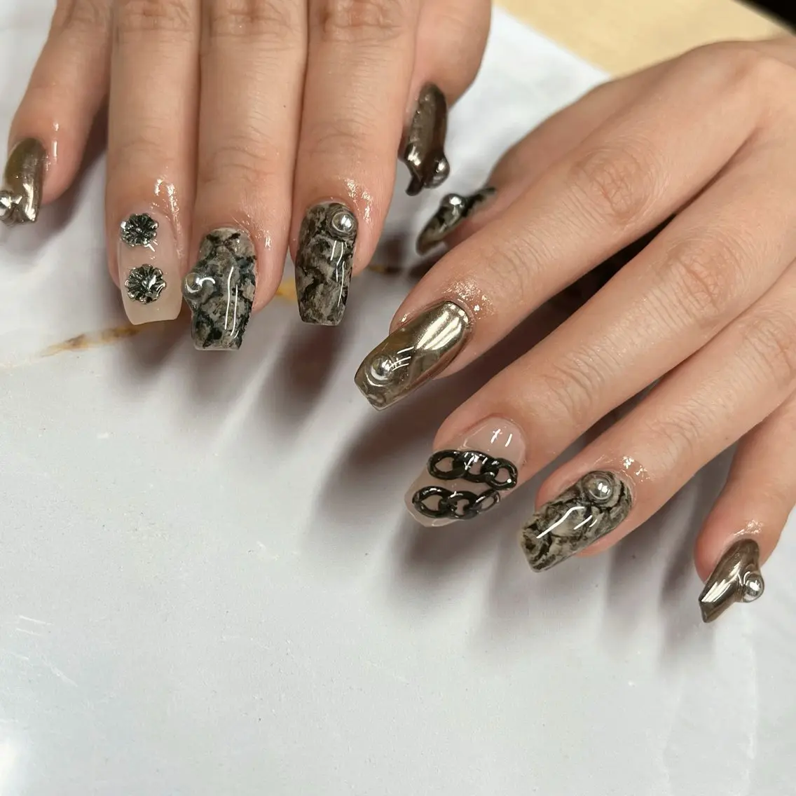 ネイル Dia Nail AKIのネイルデザイン