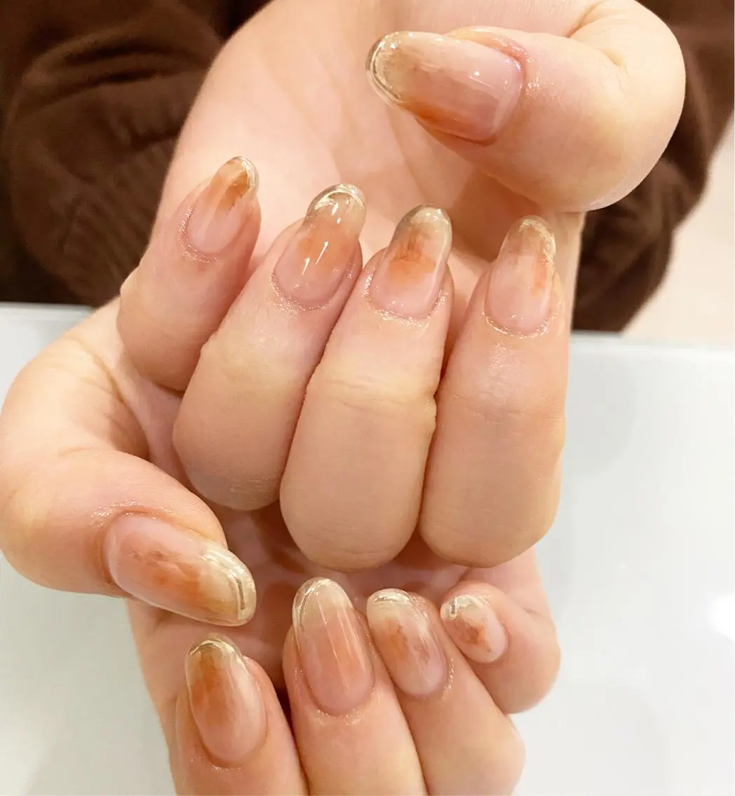 ネイル 板垣 綾乃のネイルデザイン