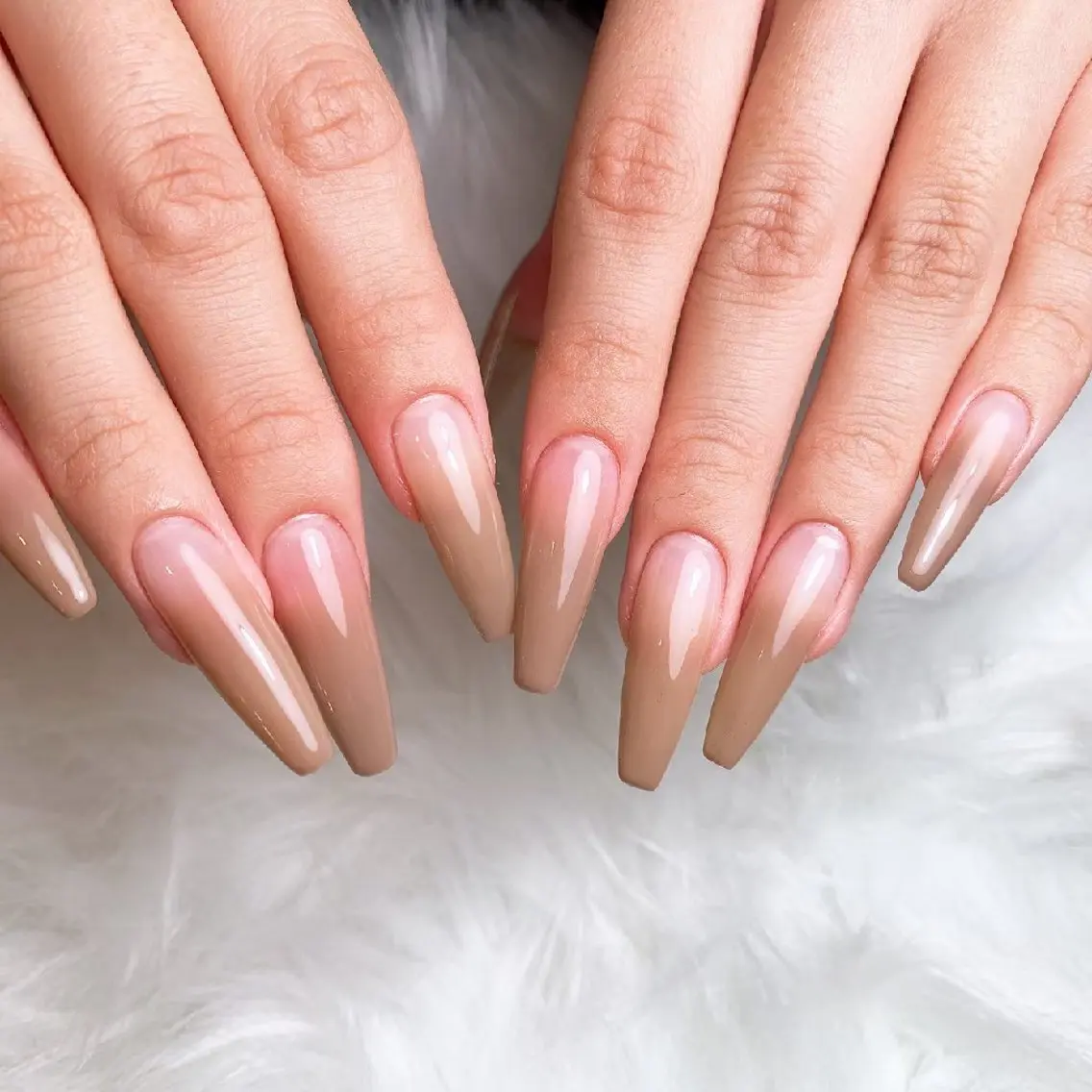 ネイル グラデーション スカルプネイル ハンドネイル MU5-nail 金山ネイルサロンのネイルデザイン
