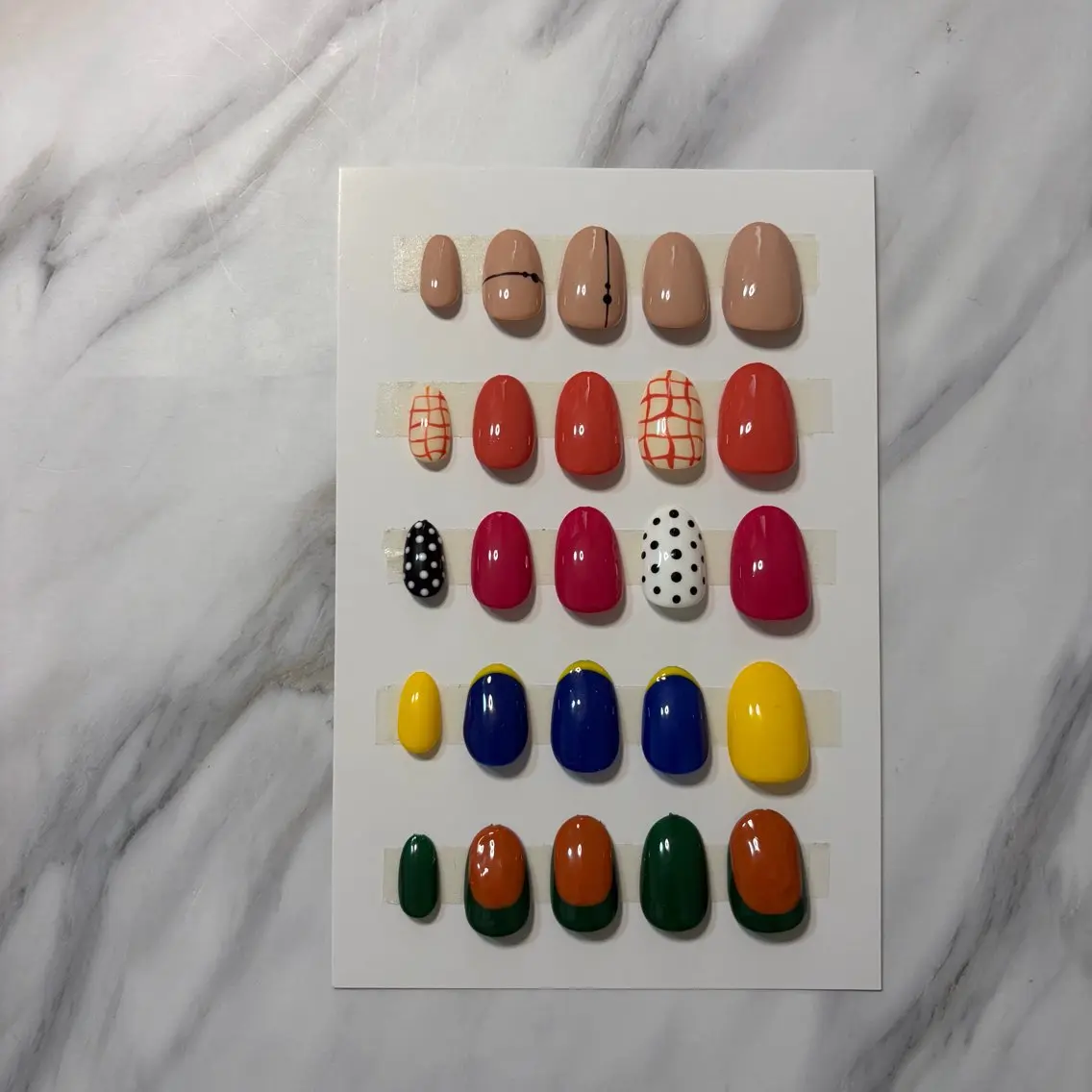 定額シンプルアート(オフあり)の写真