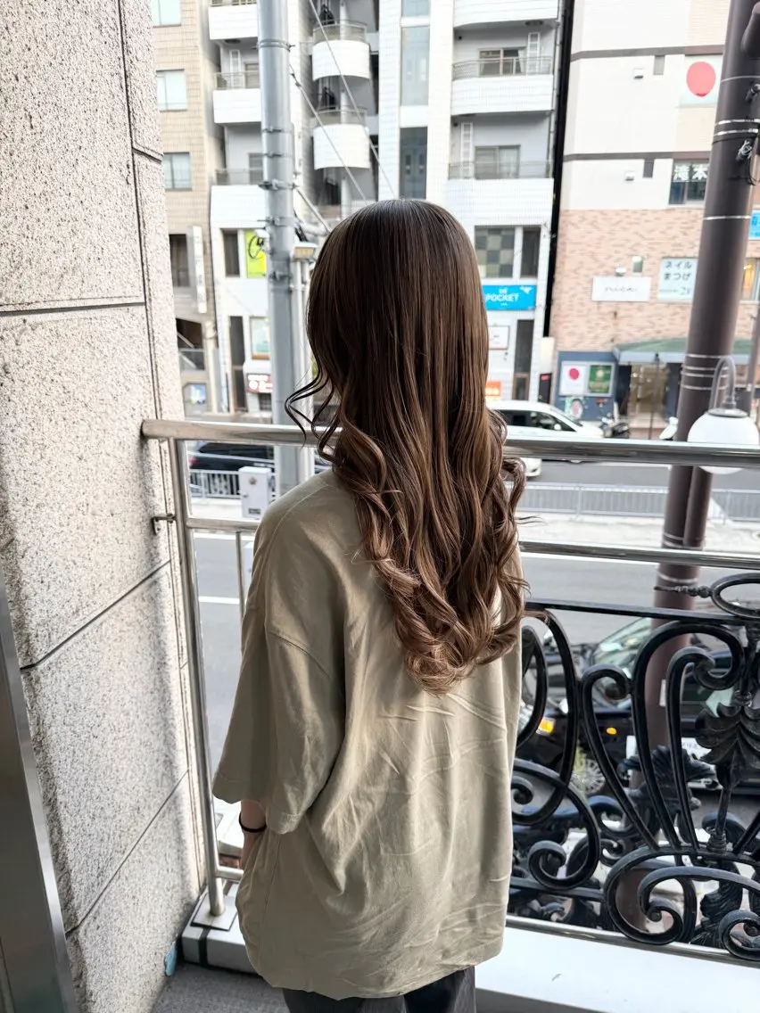 カラー ベージュカラー 透明感カラー ダブルカラー ミルクティーベージュ カット ヘアカラー ✨韓国風ブリーチ✨ 髪質改善✨ミヤタのヘアスタイル