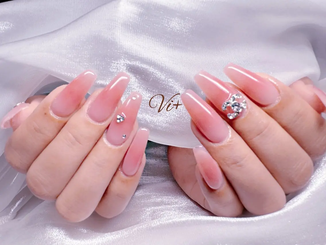 ネイル ハンドネイル ✨Nailsalon Vi+✨のネイルデザイン