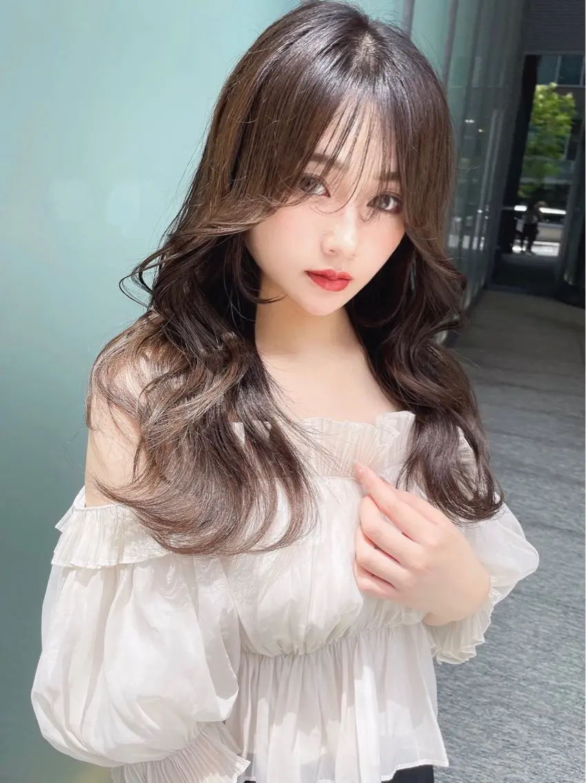 セミロング カラー ベージュカラー 黒髪 ブリーチ ブルーカラー ブルーブラック カット ヘアカラー トリートメント 木屋元一/縮毛矯正 /前髪/レイヤーのヘアスタイル
