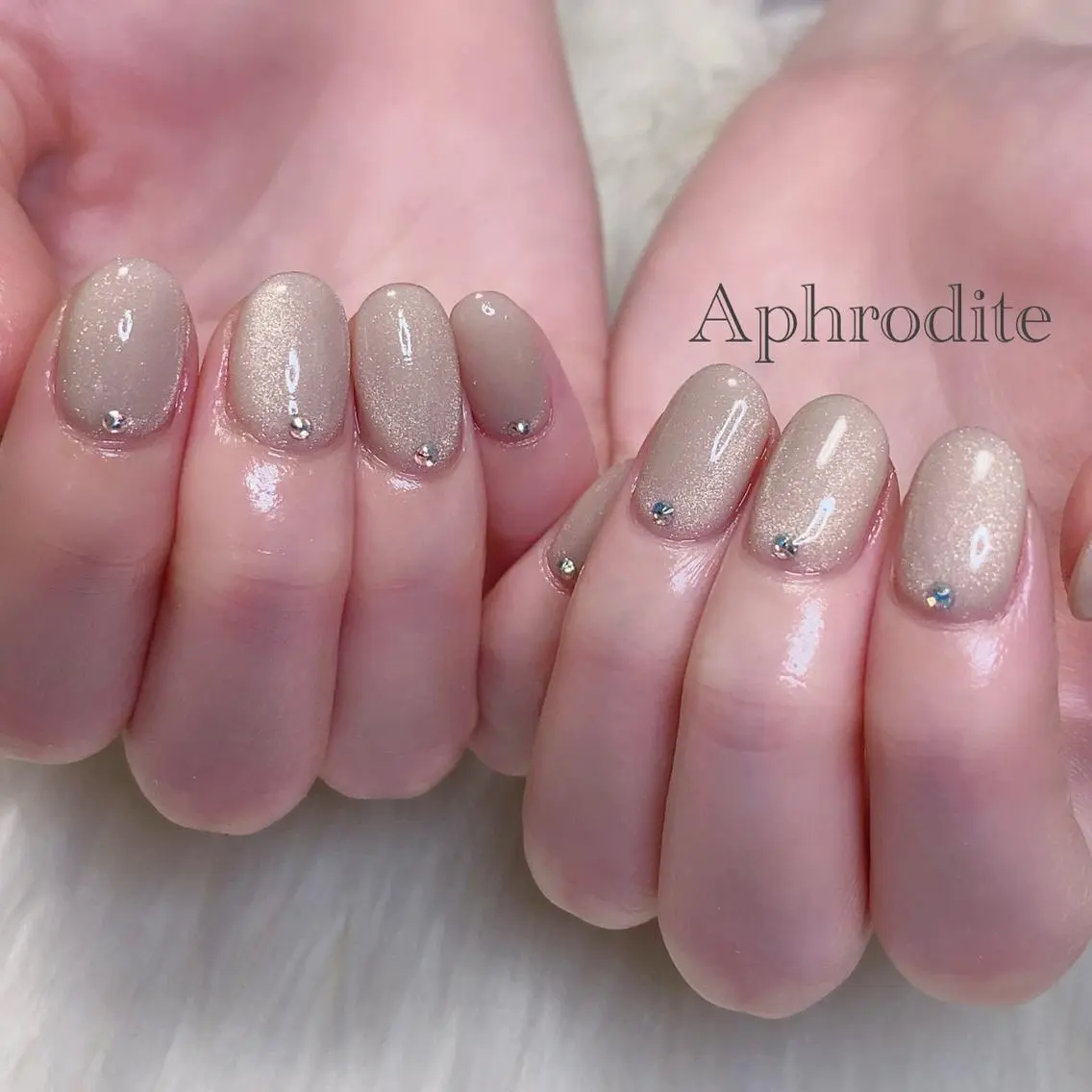 ネイル Aphrodite パラジェル認定サロンのネイルデザイン
