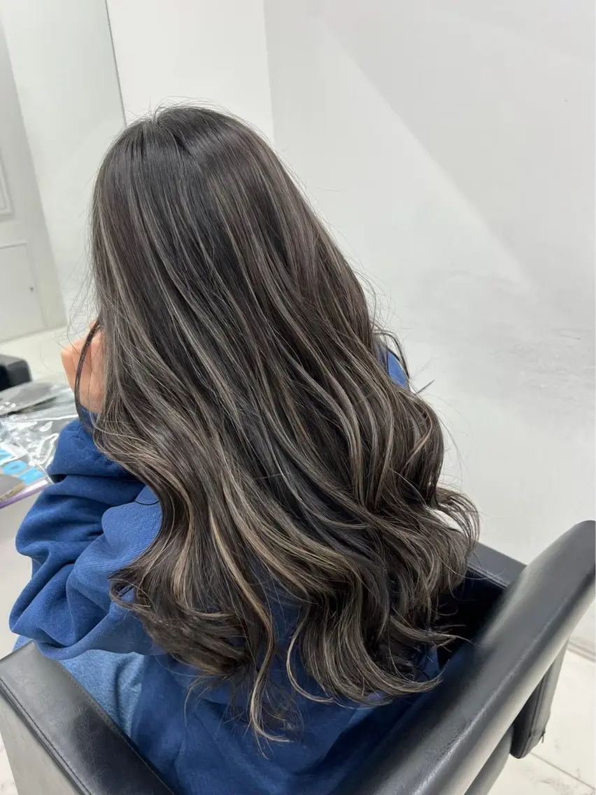 ロング カラー 透明感カラー ハイライトモデル募集 🩷ALIVE 七海のヘアスタイル