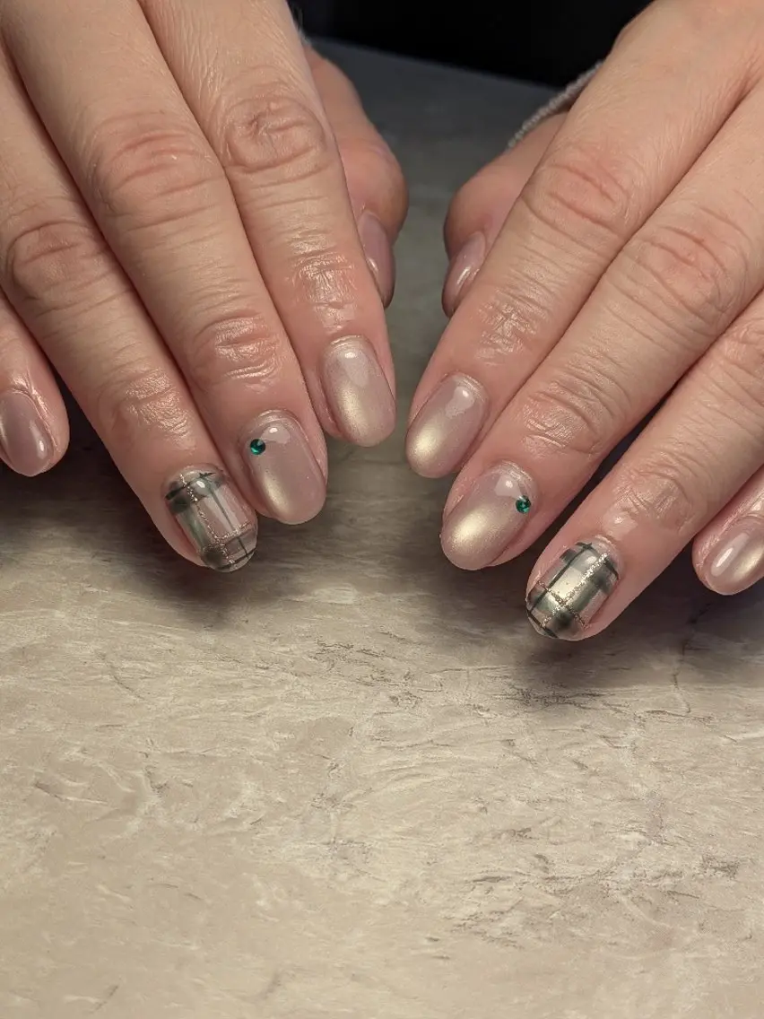 ネイル マグネットネイル オフィスネイル 8andyu nail♡のネイルデザイン