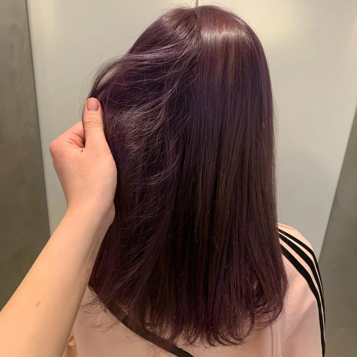 カラー 天野 利咲のヘアスタイル