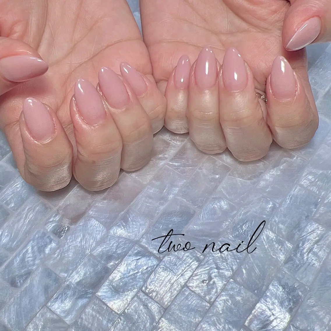 ネイル ネイルチップ ホワイト ハンドネイル two nailのネイルデザイン