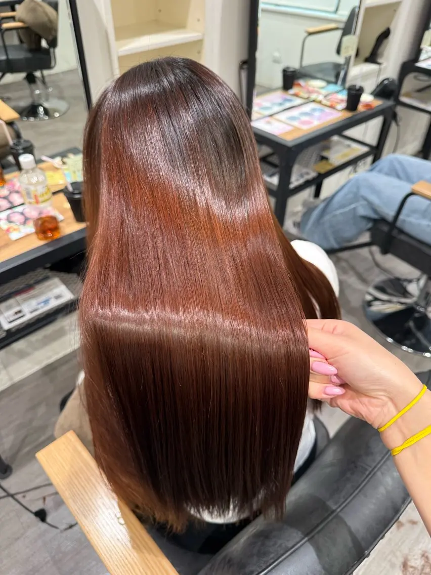 ロング カット 縮毛矯正 cocotte🫧 kotomiのヘアスタイル