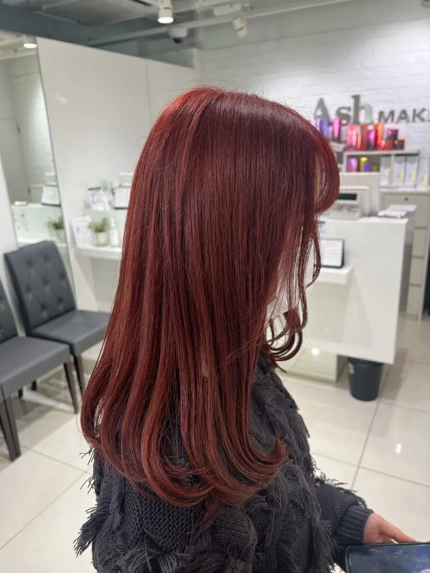 セミロング カラー ブリーチ ピンクカラー レッドカラー ヘアカラー トリートメント 【暖色カラー特化】 中山由梨のヘアスタイル