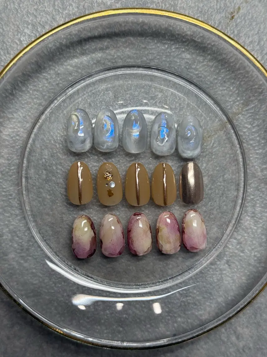 ネイル ハンドネイル フットネイル kiii.__ ✴︎*のネイルデザイン