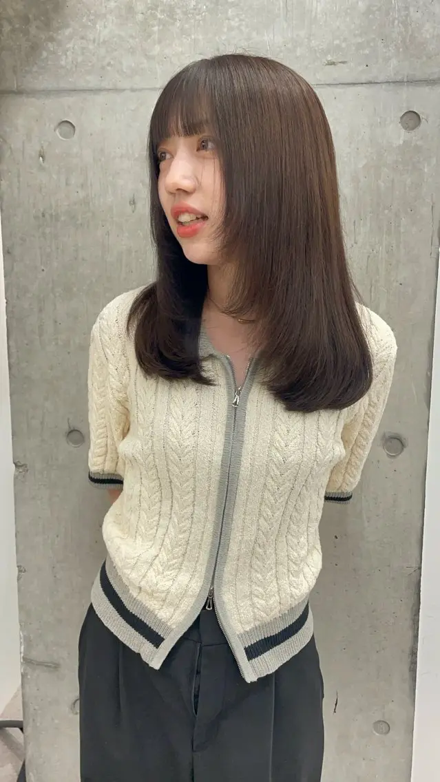セミロング 艶々ブリーチ職人🎀 あげは💖のヘアスタイル