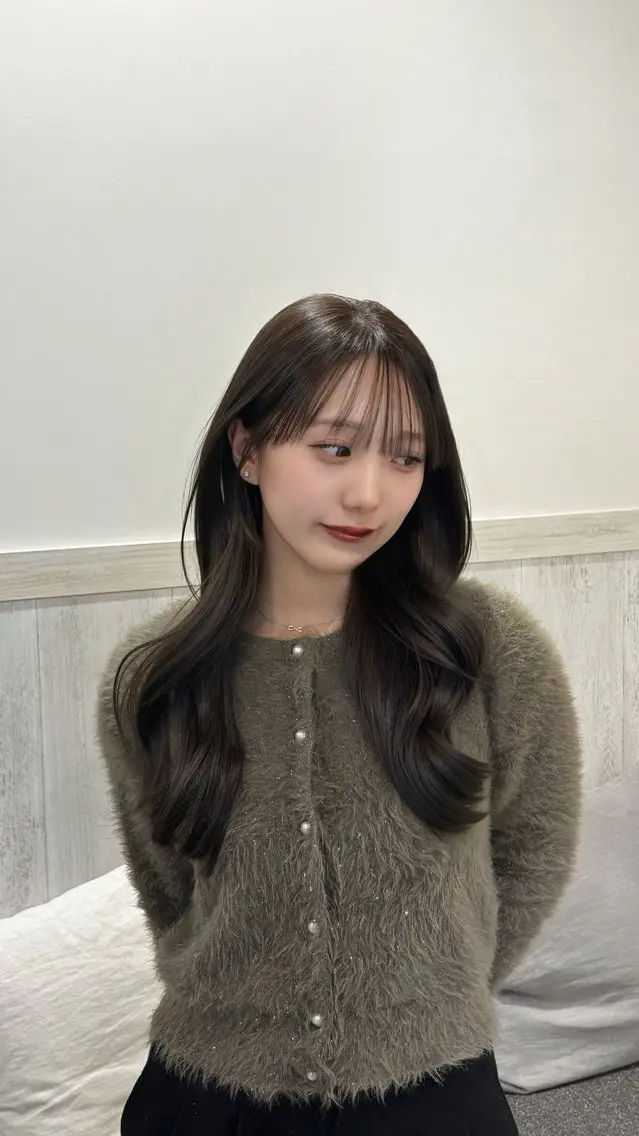 ロング カラー 家村 瑠依のヘアスタイル