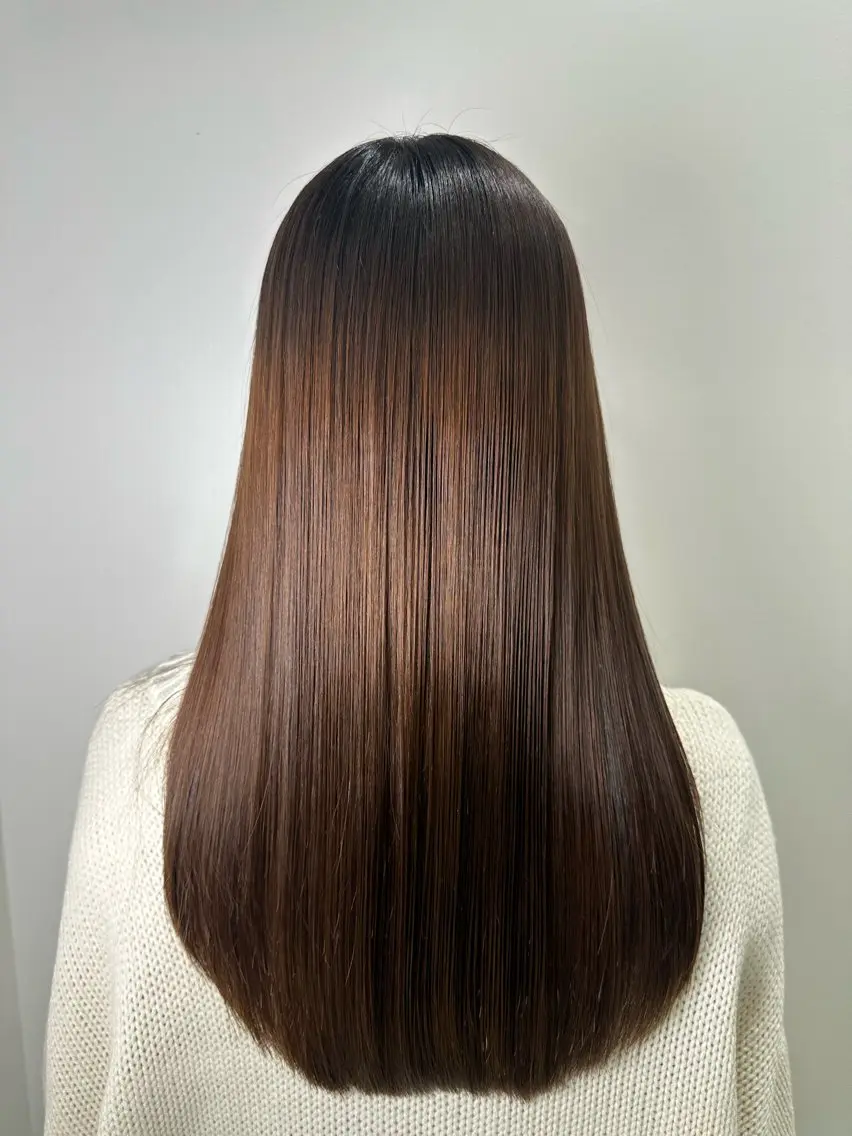 ロング パーマ 縮毛矯正 トリートメント 髪質改善/縮毛矯正 /レイヤーカット岡部のヘアスタイル