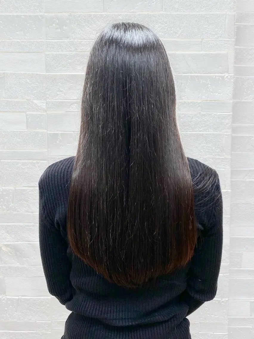 ロング 顔周りカット レイヤーカット ローレイヤー 🌙𝑳𝑼𝑵𝑨 工藤/メンズ特化のヘアスタイル
