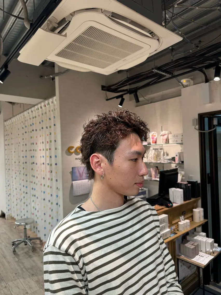 ショート メンズ スパイキーショート ショートヘア 林 龍誠のヘアスタイル
