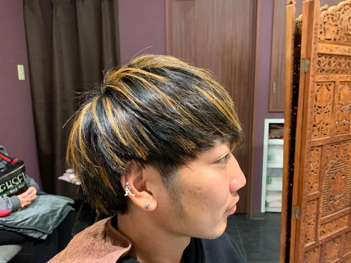 ミディアム カラー メンズ特化西村 雄太のヘアスタイル