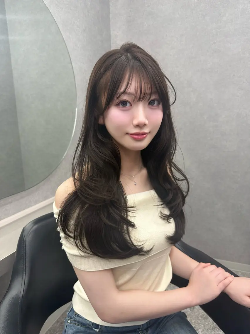 ロング カラー 韓国風ヘア レイヤーカット ヘアカラー トリートメント レイヤーカット /顔周り/和奏︎♪のヘアスタイル