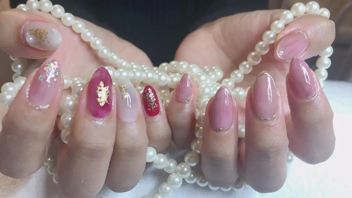 セミロング ネイル ニュアンスネイル ハンドネイル 長さ出し専門 nynaのネイルデザイン