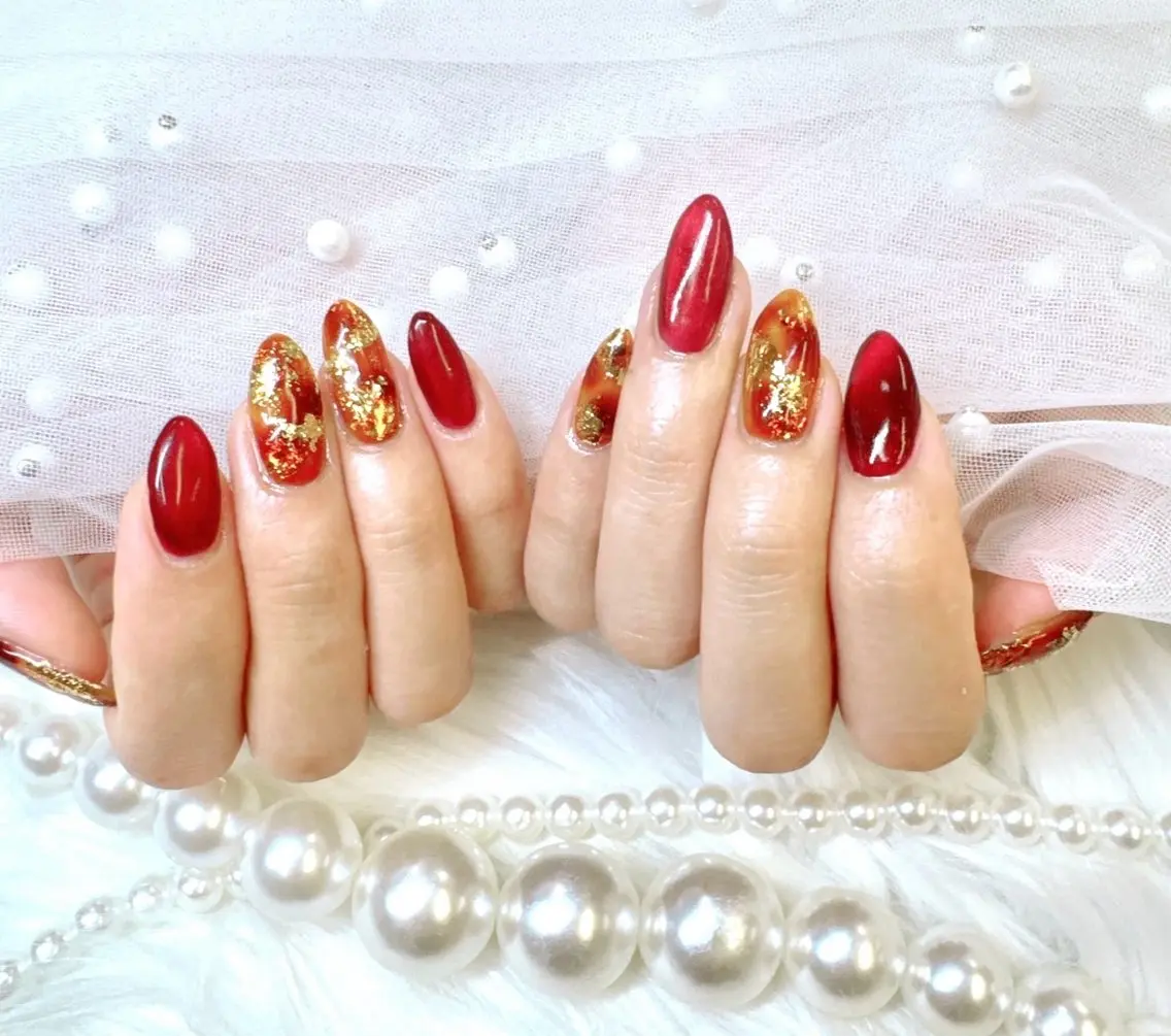 ネイル ジェルネイル キラキラネイル ロングネイル マグネットネイル ワンカラーネイル ハンドネイル Queeens nailのネイルデザイン