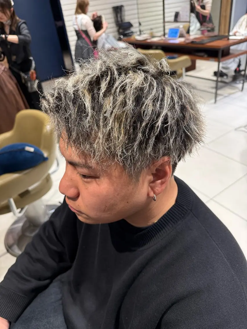 ショート メンズ カット ヘアカラー パーマ ⭐️ツイスパ⭐️ 菊池　拓也のヘアスタイル