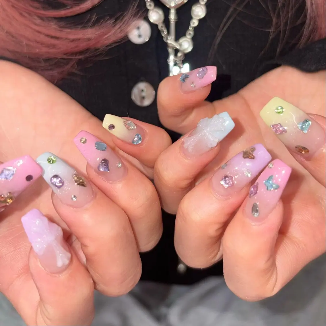 ネイル ハンドネイル 吉川明花 【パラジェル認定店】のネイルデザイン