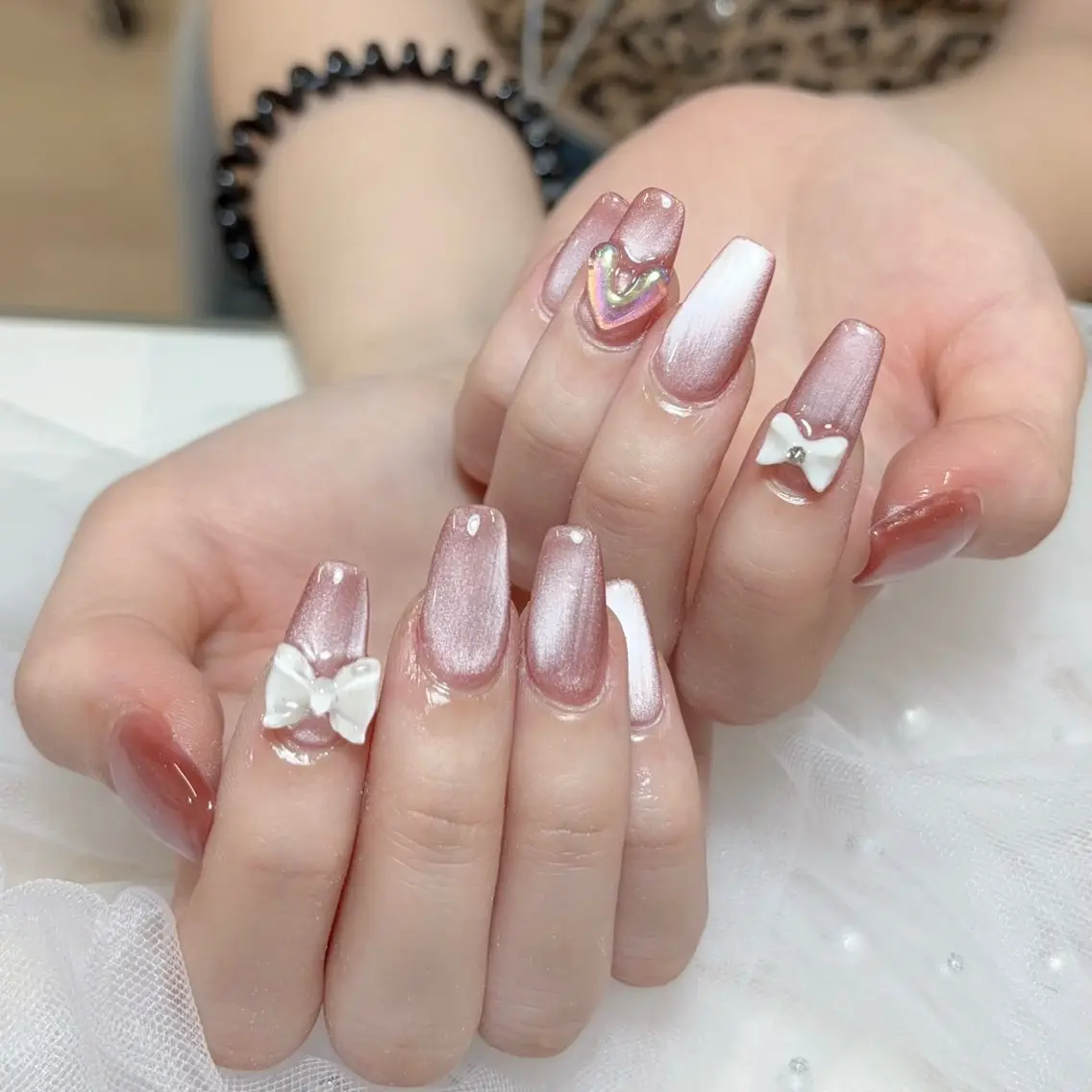 ネイル ハンドネイル 🎀kira 長さだし💗モチ最高のネイルデザイン