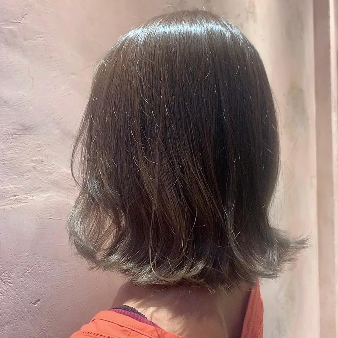 ミディアム カラー 切りっぱなしボブ ボブ 韓国ヘア特化型美容師 カワノマイ🇰🇷のヘアスタイル