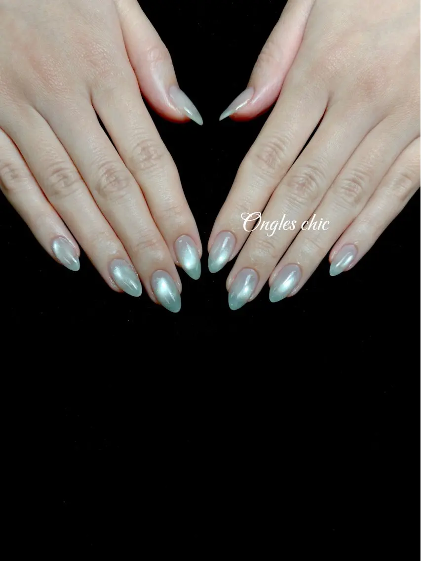 ネイル ハンドネイル ongles chicのネイルデザイン