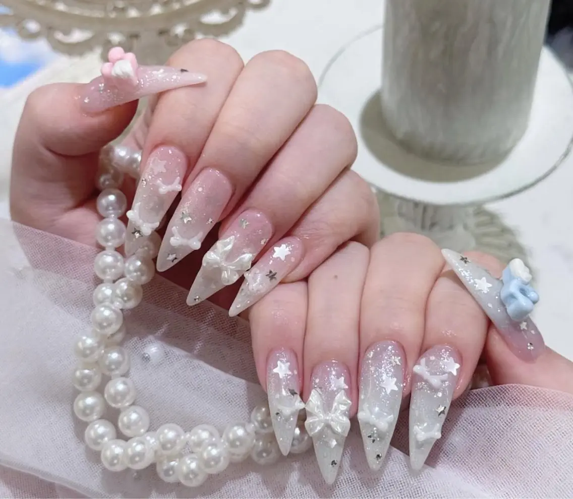 ネイル アートネイル フラワーネイル フレンチネイル ジェルネイル グラデーション ハンドネイル Ryu Nail NekoChanのネイルデザイン