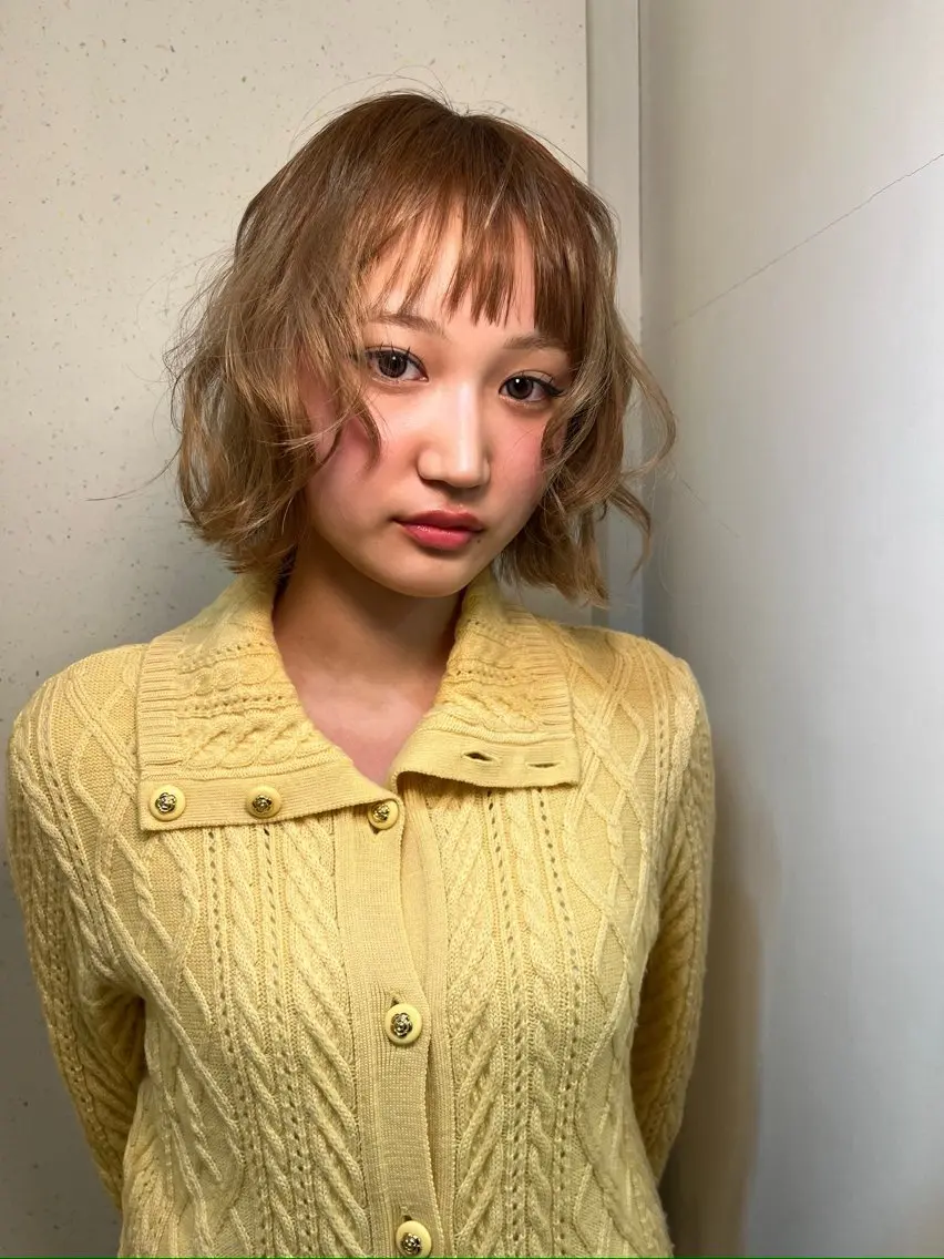 ミディアム カラー カット ヘアカラー トリートメント ヘッドスパ ness 一花のヘアスタイル