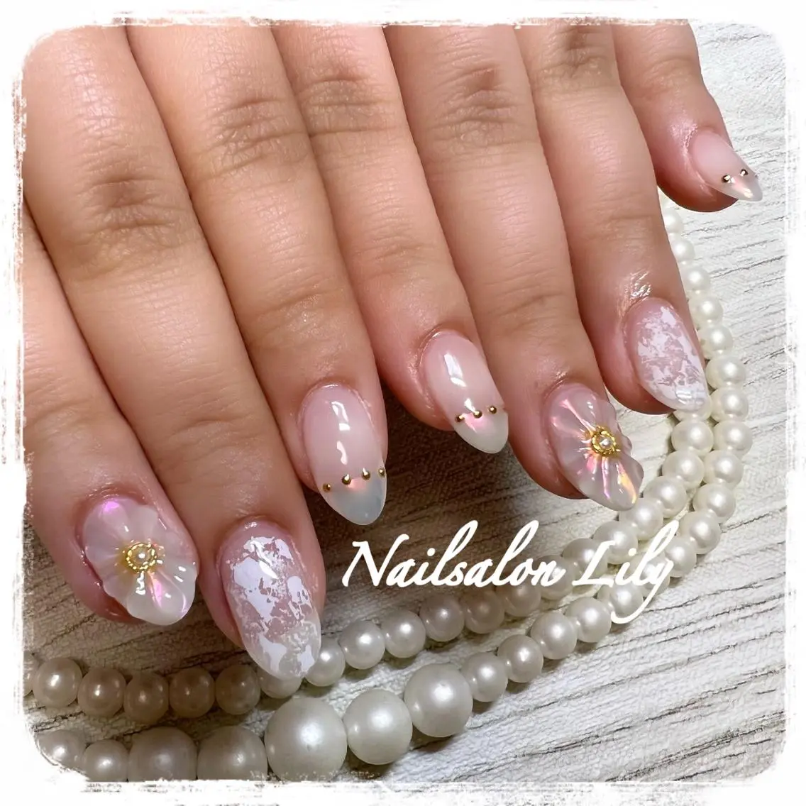 ネイル ハンドネイル Lily*nail 🌻Mii🌻のネイルデザイン