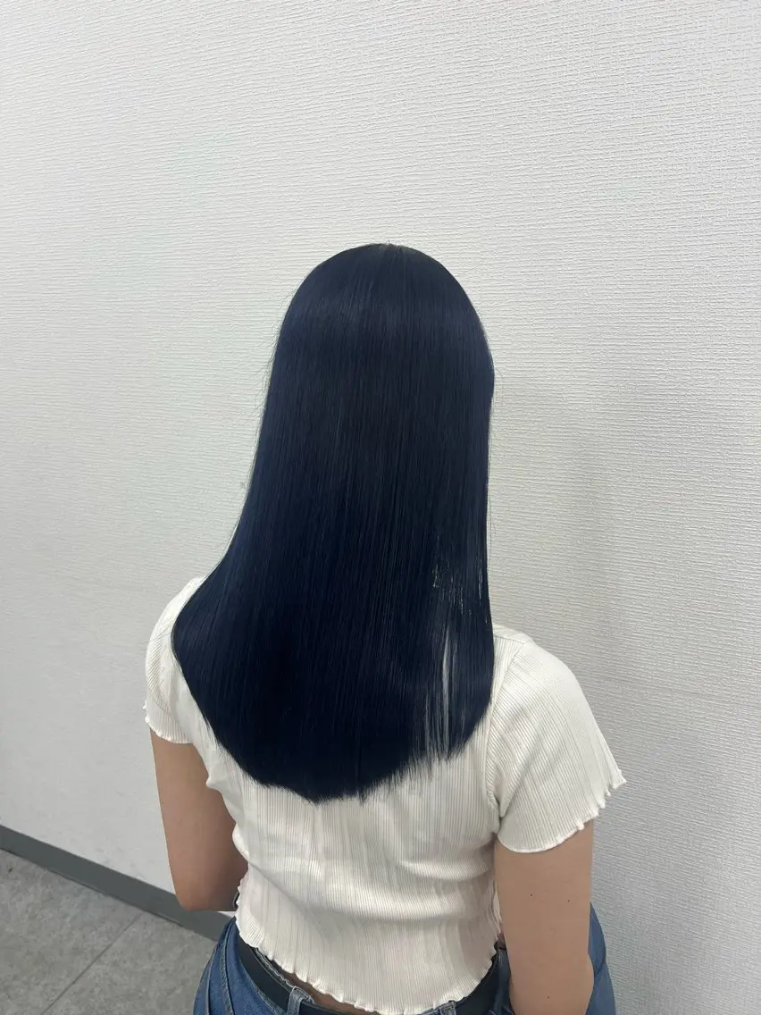 ロング カラー モテ髪ハイトーン🫧 serina🎀池袋のヘアスタイル
