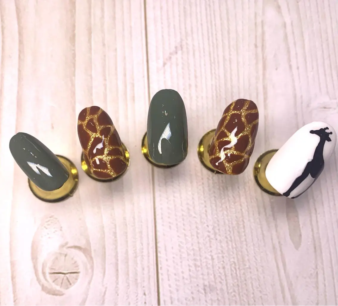 ネイル Luar nail【 推しネイル実績多数】のネイルデザイン