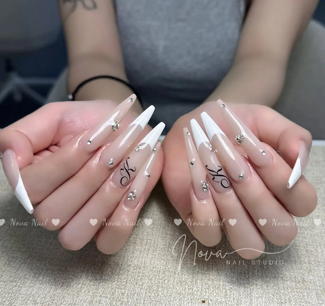ネイル ハンドネイル ハンドケア Kitty Nail Novaのネイルデザイン