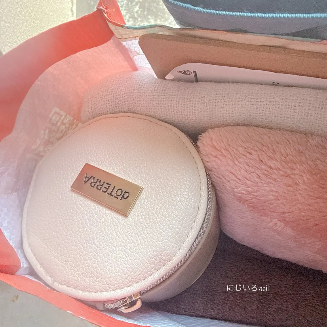 にじいろ nailのネイルデザイン