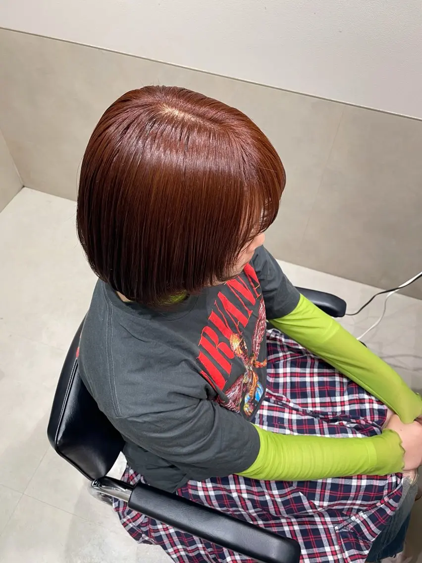 ショート カラー 佐野 えり奈のヘアスタイル