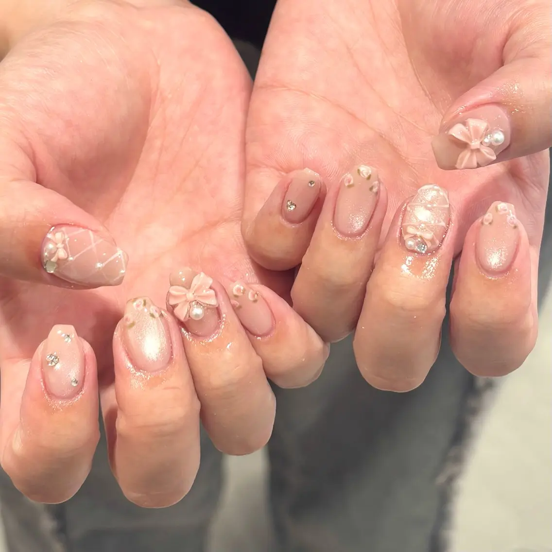 ネイル フレンチネイル ガーリー 氷ネイル・うるうるネイル 持ち込み ピンク モデル様募集中♡ Kokomi🍮のネイルデザイン