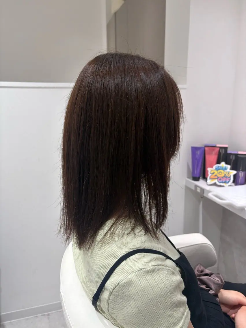 セミロング 縮毛矯正 阪間 遼平のヘアスタイル